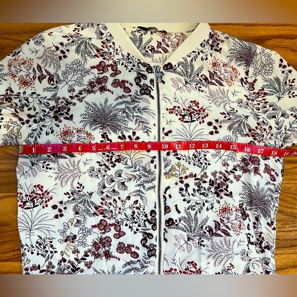 ONLY bomber jacket, sz 38 - Picture 5 of 9